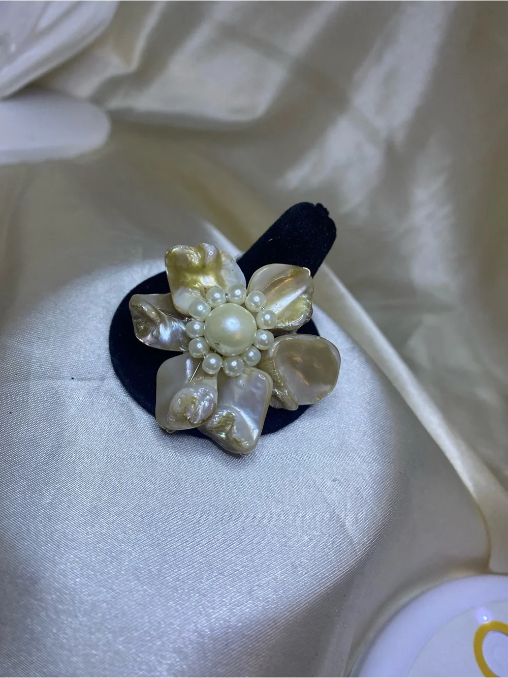 Vintage Mother-of-Pearl Flower Statement Ring with Faux Pearl Cluster